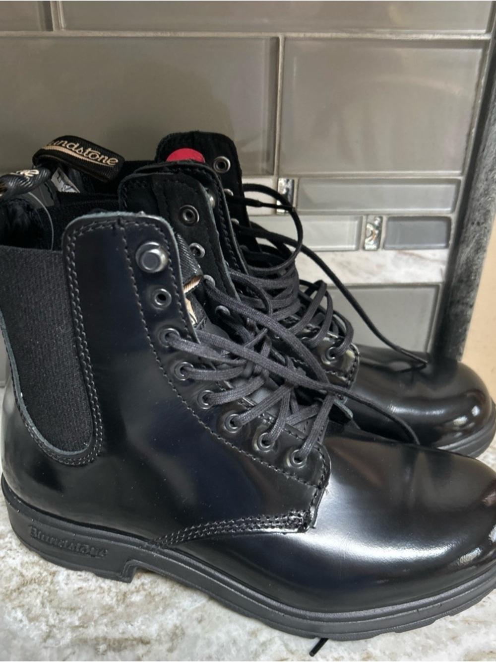 Blundstone Black Brush Lace Up Boots Womens U.S. Sz 7.5 AU 4.5 Leather Lug Sole